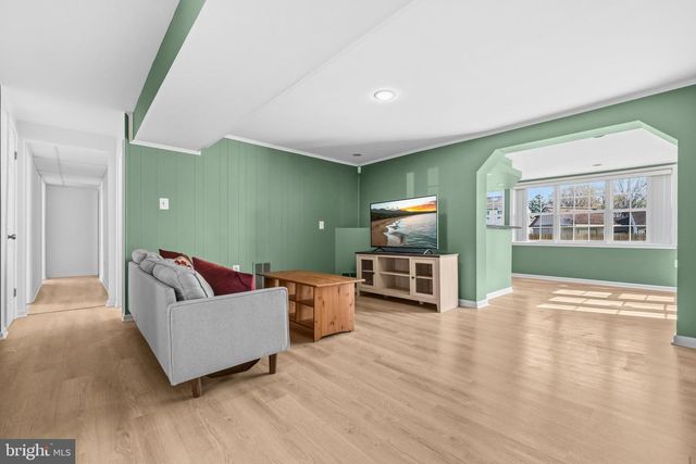 5 COATBRIDGE CT, Olney, MD 20832