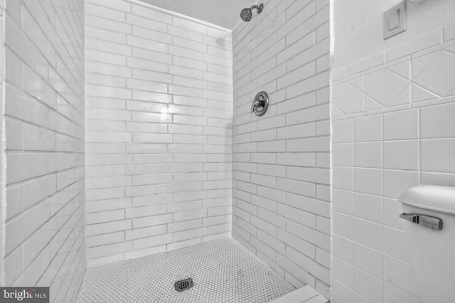 5 COATBRIDGE CT, Olney, MD 20832