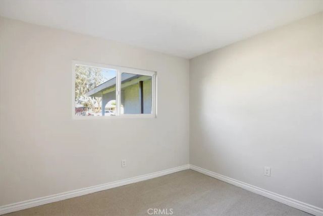3265 N Erwin St, San Bernardino, CA 92404