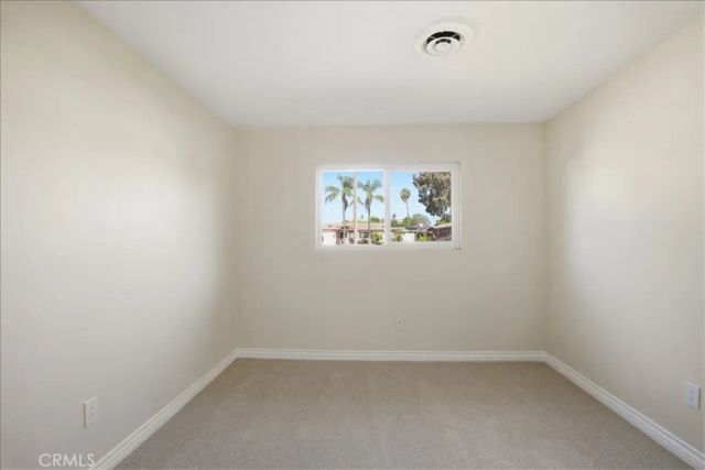3265 N Erwin St, San Bernardino, CA 92404
