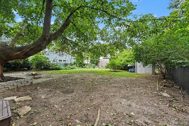 30778 Burlington Street, Westland, MI 48186