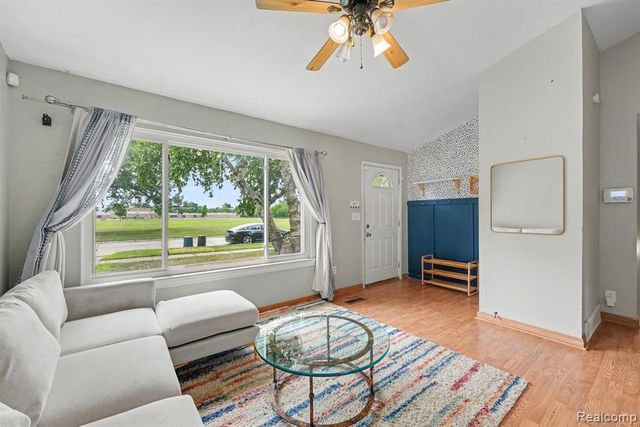 30778 Burlington Street, Westland, MI 48186