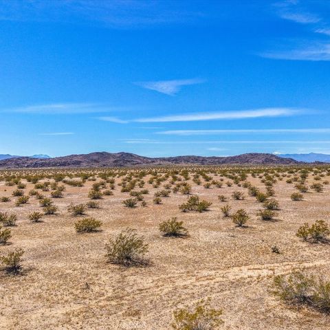 54 Fascination Avenue, Joshua Tree, CA 92252