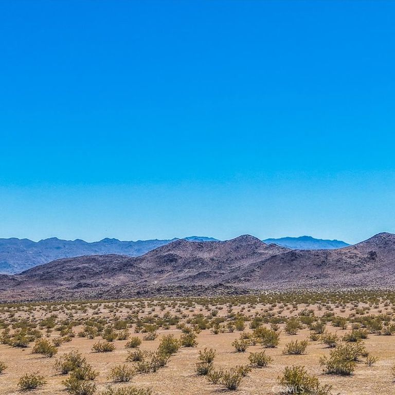 54 Fascination Avenue, Joshua Tree, CA 92252