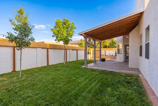 7220 Cardiff Avenue NE, Albuquerque, NM 87109