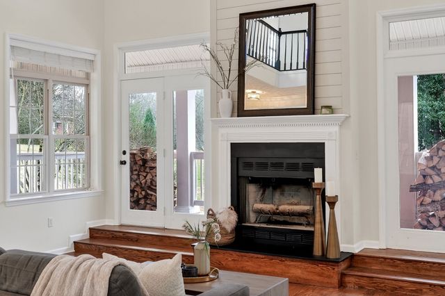 962 Indian Mound Dr, Mcminnville, TN 37110