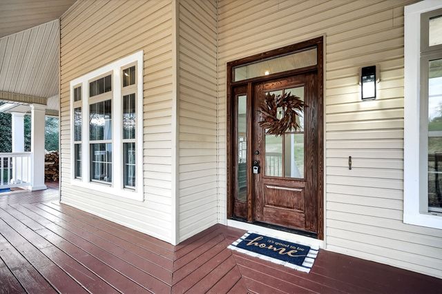 962 Indian Mound Dr, Mcminnville, TN 37110