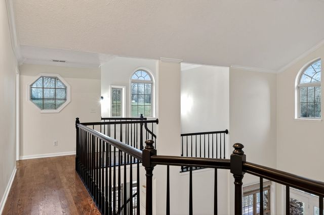 962 Indian Mound Dr, Mcminnville, TN 37110