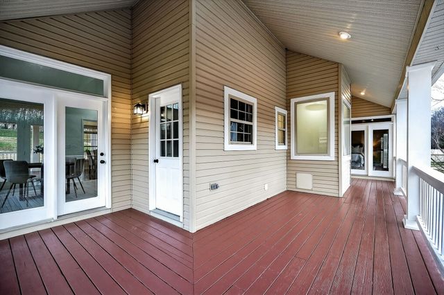 962 Indian Mound Dr, Mcminnville, TN 37110