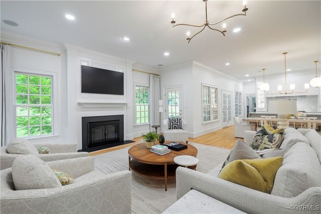 309 Wickham Glen Dr, Richmond, VA 23238