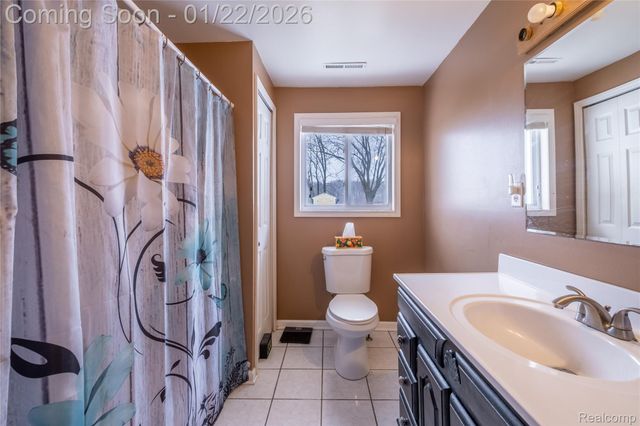 8221 Van Vleet Road, Gaines Township, MI 48436