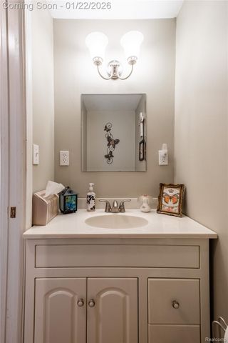 8221 Van Vleet Road, Gaines Township, MI 48436