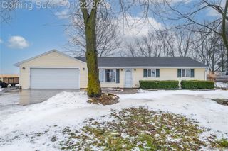 8221 Van Vleet Road, Gaines Township, MI 48436