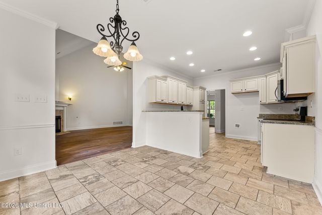1919 Shady Wind Drive, Southaven, MS 38671