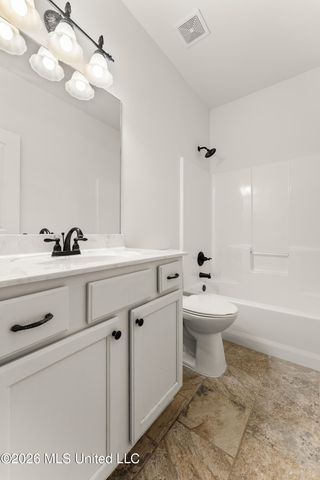 1919 Shady Wind Drive, Southaven, MS 38671