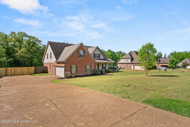 1919 Shady Wind Drive, Southaven, MS 38671