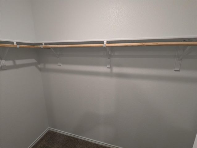 583 Commander Abbott DR, Jarrell, TX 76537