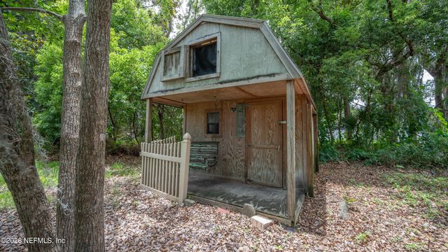 165 N CYPRESS Avenue, Green Cove Springs, FL 32043