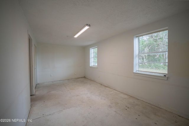 165 N CYPRESS Avenue, Green Cove Springs, FL 32043