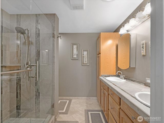 27616 NE 142nd Place, Duvall, WA 98019