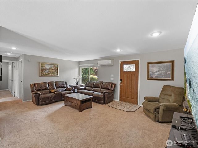 27616 NE 142nd Place, Duvall, WA 98019