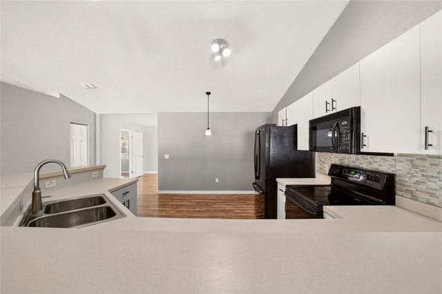 6481 NW 67TH TERRACE, Ocala, FL 34482