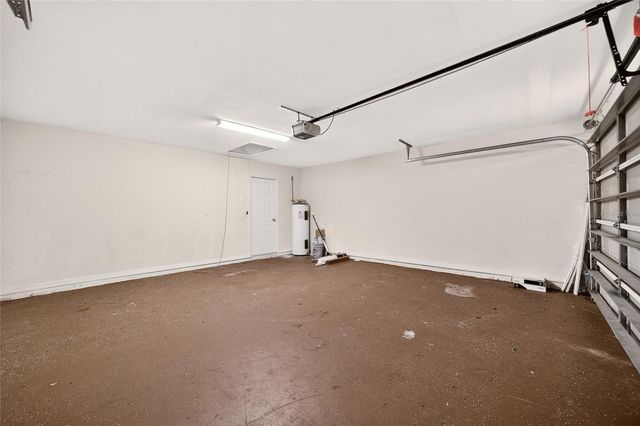 6481 NW 67TH TERRACE, Ocala, FL 34482