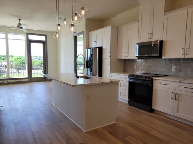 2700 Old Denton Road 4465, Carrollton, TX 75007
