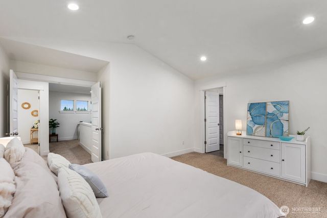 35121 SE Terrace Street, Snoqualmie, WA 98065