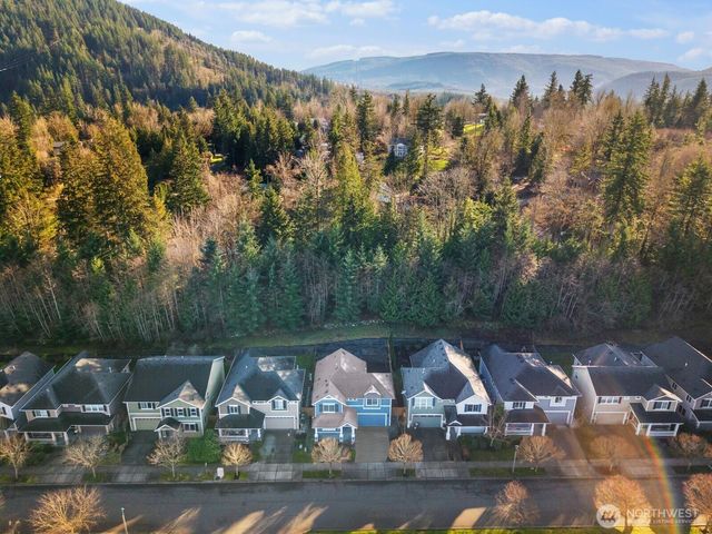 35121 SE Terrace Street, Snoqualmie, WA 98065