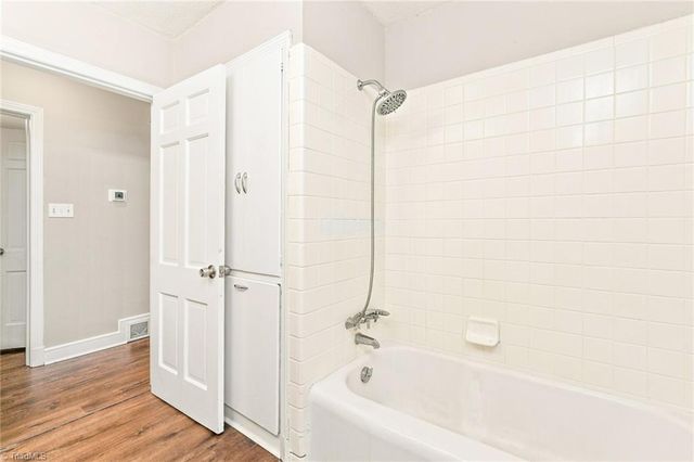 3816 Kirby Drive, Greensboro, NC 27403