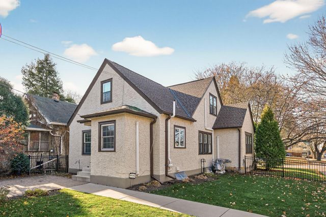 780 Delaware Avenue, Saint Paul, MN 55107