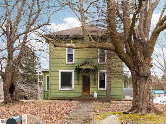 1930 Tyler Road SE, Kalkaska, MI 49646