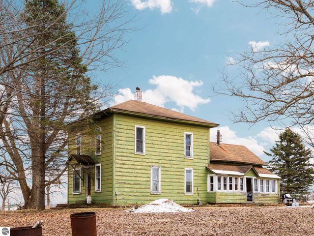 1930 Tyler Road SE, Kalkaska, MI 49646