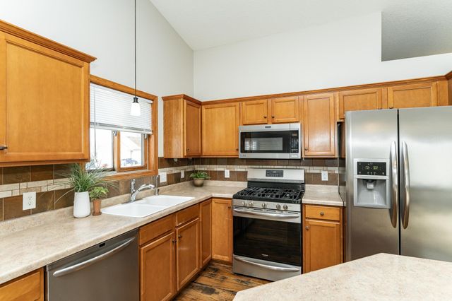 948 Southern Ridge Drive SW, Rochester, MN 55902