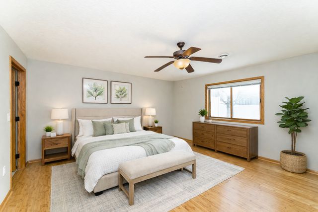 948 Southern Ridge Drive SW, Rochester, MN 55902