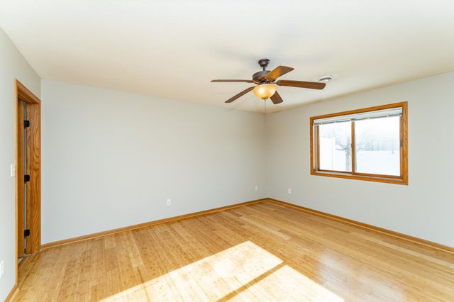 948 Southern Ridge Drive SW, Rochester, MN 55902