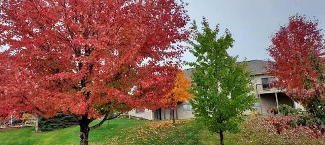 948 Southern Ridge Drive SW, Rochester, MN 55902