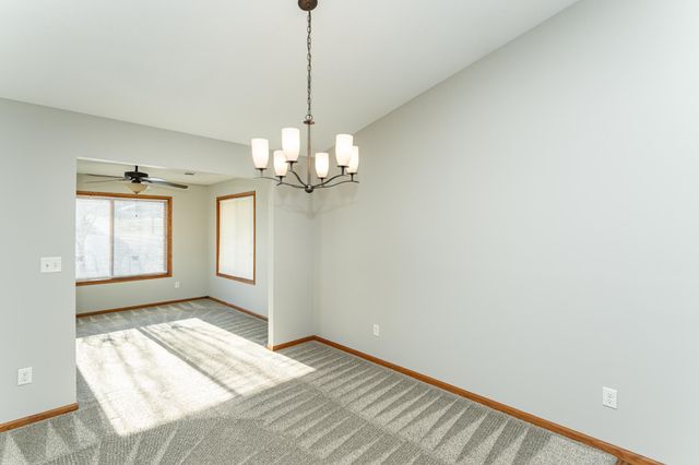 948 Southern Ridge Drive SW, Rochester, MN 55902