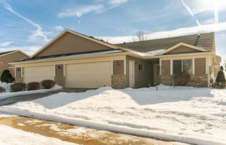 948 Southern Ridge Drive SW, Rochester, MN 55902