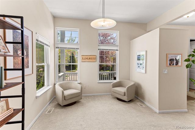 1484 Chapleau Drive, Ann Arbor, MI 48103