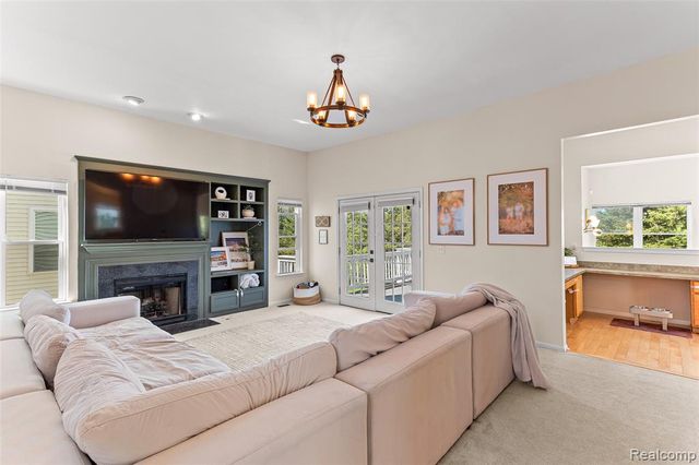 1484 Chapleau Drive, Ann Arbor, MI 48103