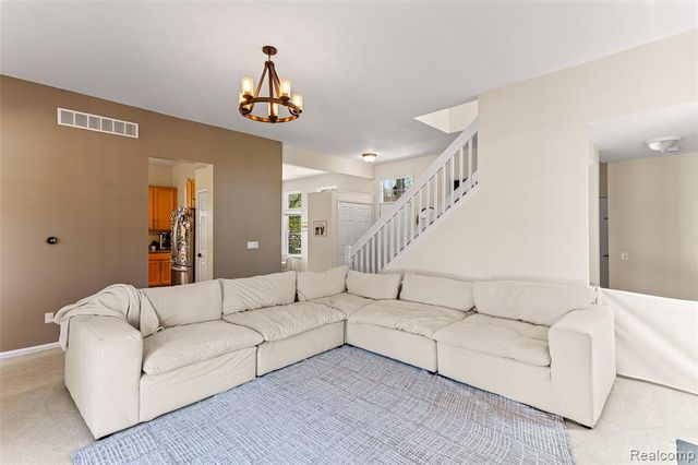1484 Chapleau Drive, Ann Arbor, MI 48103