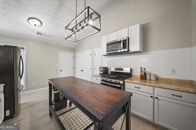 5235 Sterling Trace Court NW, Lilburn, GA 30047