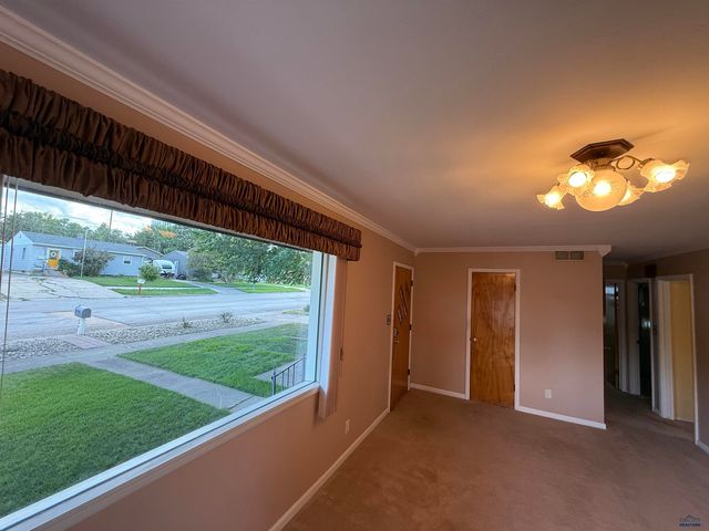 604 CLEVELAND, Rapid City, SD 57701