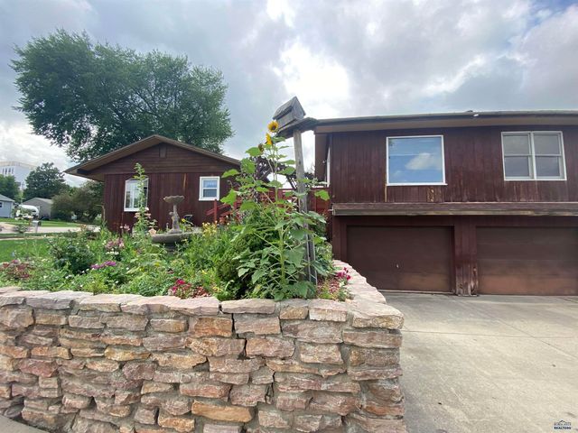 604 CLEVELAND, Rapid City, SD 57701