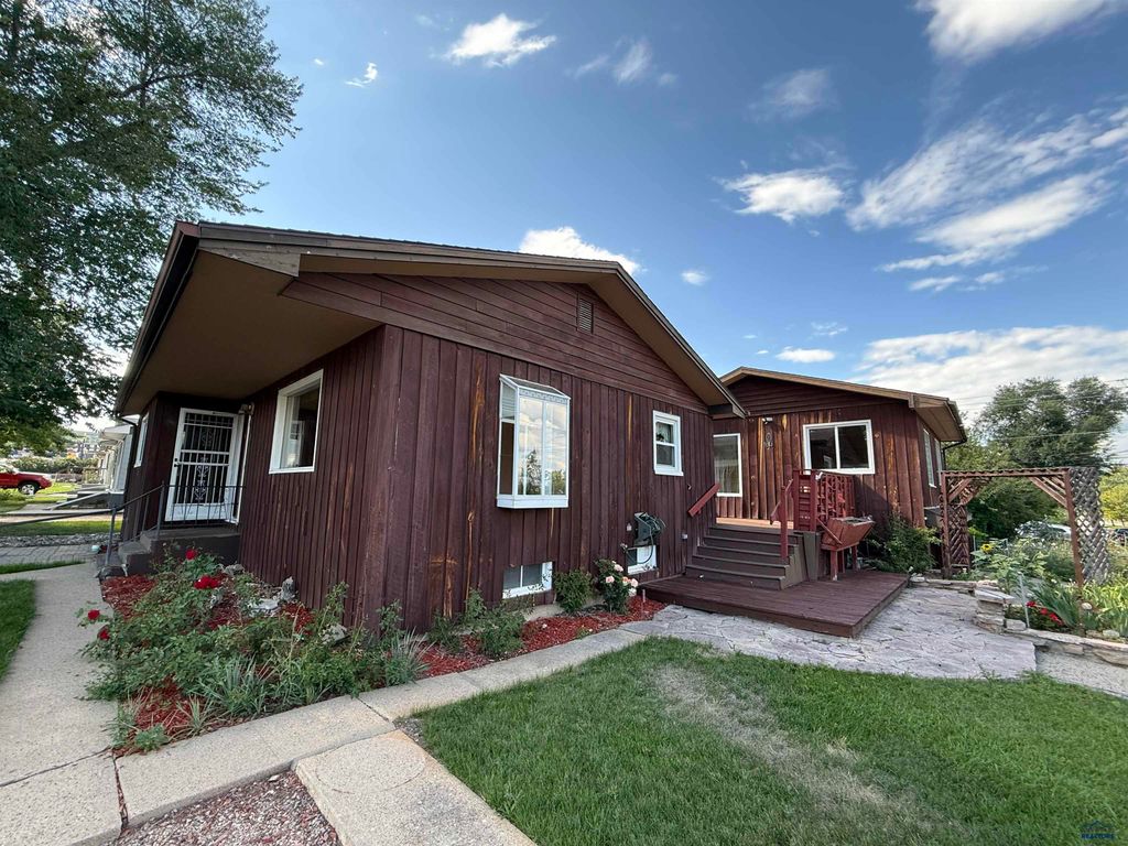 604 CLEVELAND, Rapid City, SD 57701