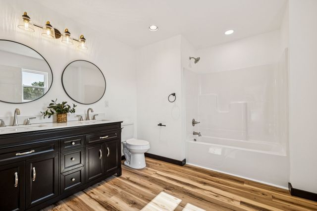 233 Ralph Spivey Ln, Gainesboro, TN 38562