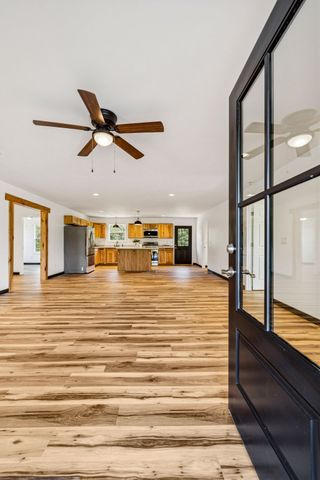 233 Ralph Spivey Ln, Gainesboro, TN 38562