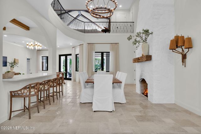 217 ISLE WAY Lane, Ponte Vedra Beach, FL 32082